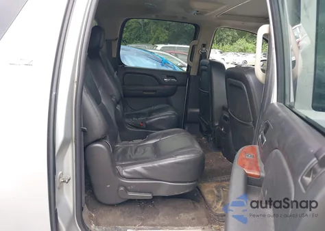 2011 Chevrolet Suburban 1500 Ltz from USA, damaged, VIN 1GNSKKE35BR290484